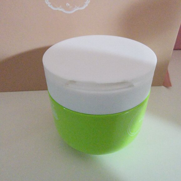 NatureWell Dreamy Radiating Body Cream - 6oz Sealed Jar - Picture 4 of 9